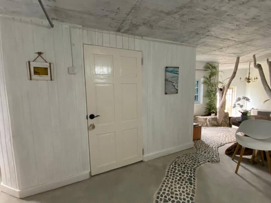 Forever Beach Apartment Sheerness Esterno foto